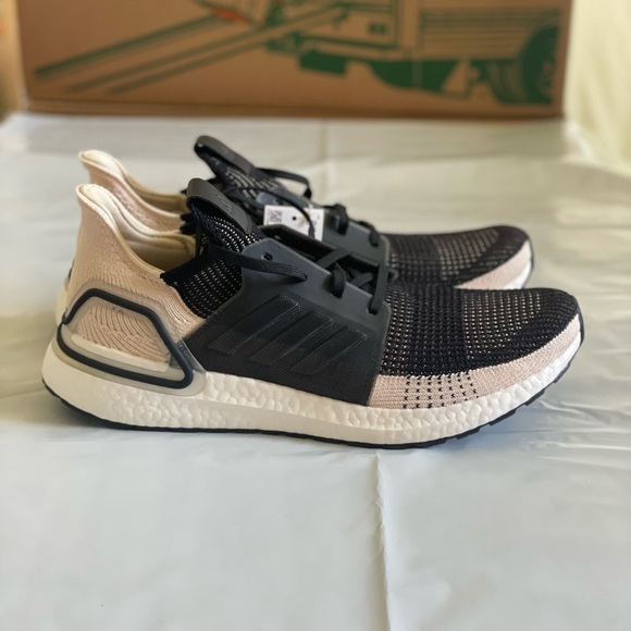 Adidas ultraboost 19 m new in original box